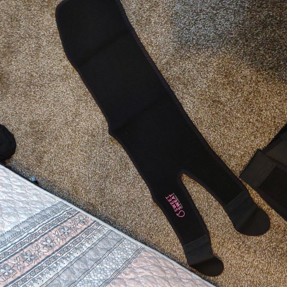 NWT Sweet Sweat Thigh Trimmer UNISEX Size M  WITH CLEANING BAG - Picture 5 of 12